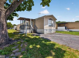 17 Caravan Ct, Middletown, PA 17057