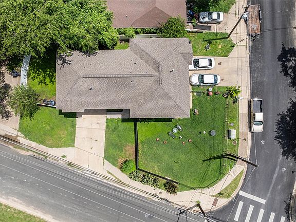 3rd image of 1149 Garland Ave