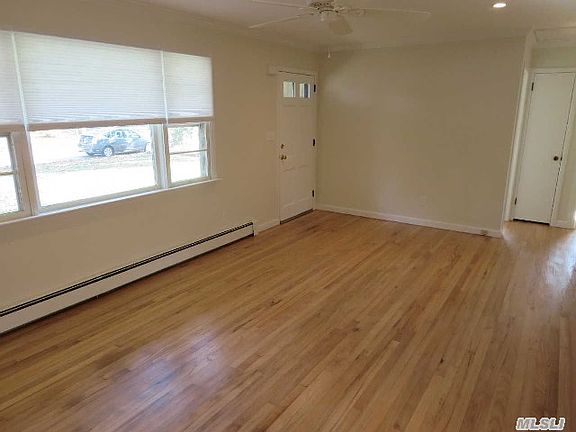 2nd image of 5 Pineview Ln