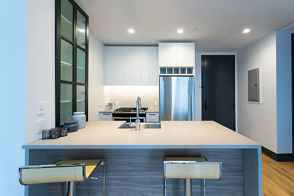 Rented by The KCI Group | media 114