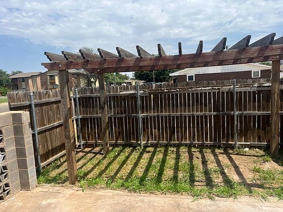 pergola