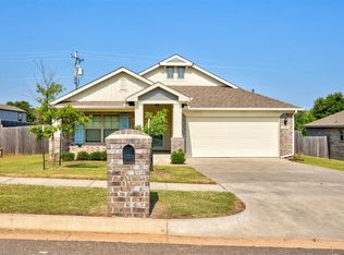 12469 Native Hill Dr, Choctaw, OK 73020