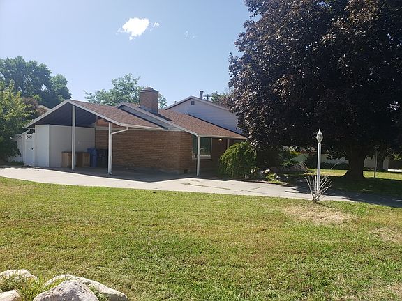 3rd image of 2242 E Wilmott Dr