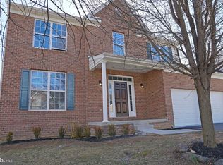 304 Richwood Hall Rd, Kearneysville, WV 25430