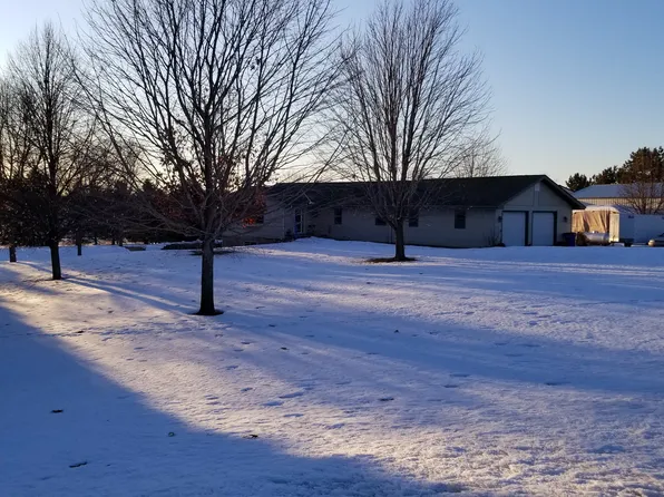 1348 140th St, New Richmond, WI 54017