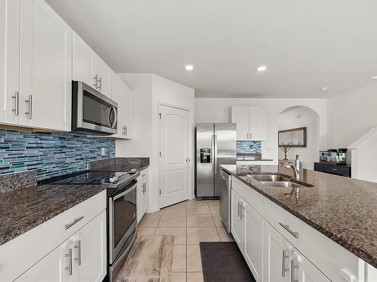 1467 Riverboat Dr — Photo 7