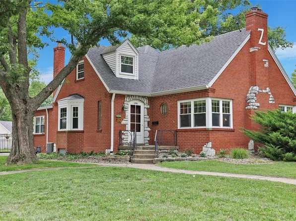 1701 Lindenthal Ave, Highland, IL 62249