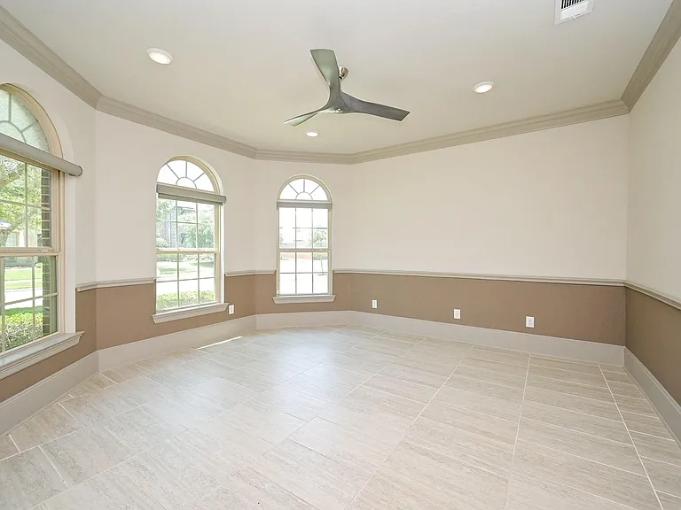 25235 Birchwood Springs Ave — Photo 7