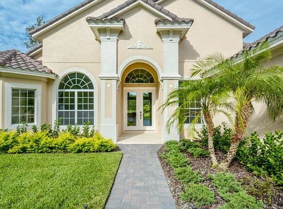 2nd image of 45 New Water Oak Dr