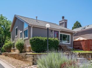 3755 S Genoa Cir UNIT B, Aurora, CO 80013