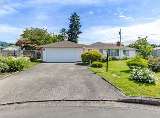 2467 34th St, Springfield, OR 97477