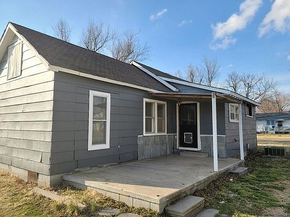 5th image of 308 N Dennison St