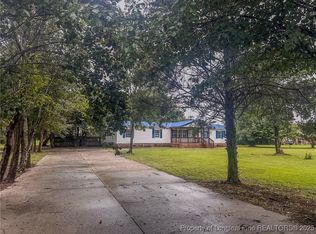 270 Brisson Sands Dr, Saint Pauls, NC 28384