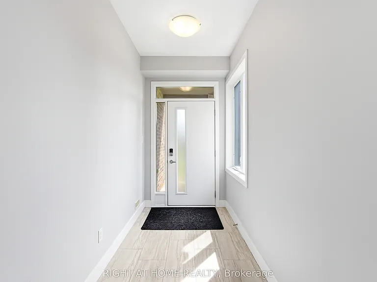 2060 Meadowgate Blvd #10 — Photo 5