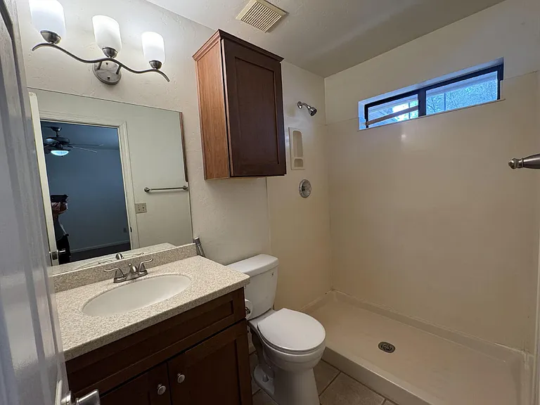 360 N Highland Ave #3 — Photo 16