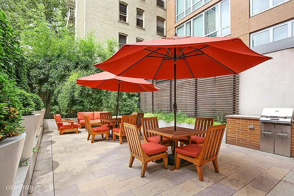 Rented by Corcoran | media 11