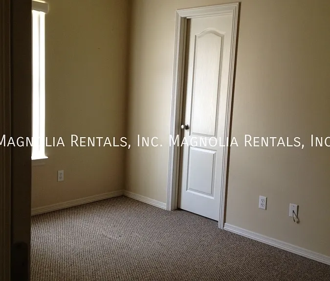 1407 W Fig Ave #4 — Photo 19