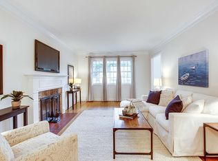 7725 Desdemona Ct, Mc Lean, VA 22102