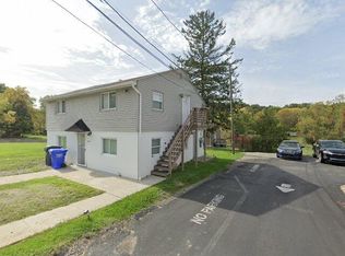 1122 Pittsburgh Rd #A, Valencia, PA 16059