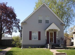 1412 28th Ave, Moline, IL 61265