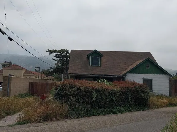 890 W Telegraph Rd, Santa Paula, CA 93060