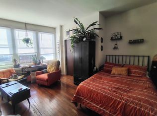 237 Christian St APT 2F, Philadelphia, PA 19147