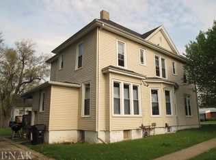 1200 W Locust St, Bloomington, IL 61701