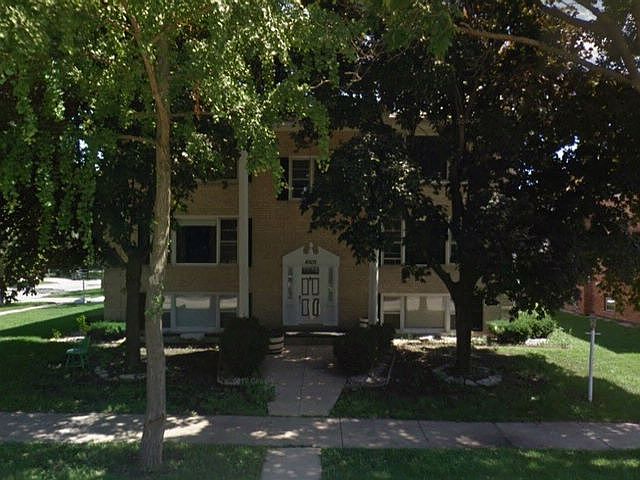 2nd image of 4509 Grove Ave APT 4