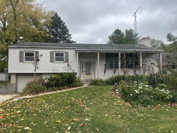 1413 Center STREET, Watertown, WI 53098