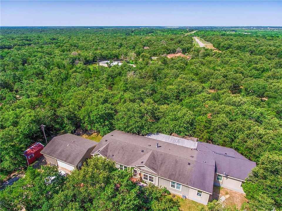 1st image of 307 Texas Oak Dr