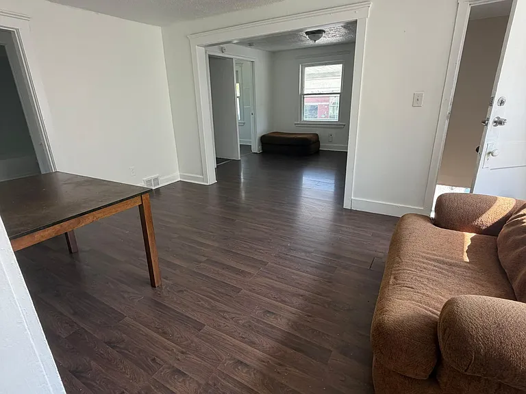 7810 Halle Ave — Photo 6