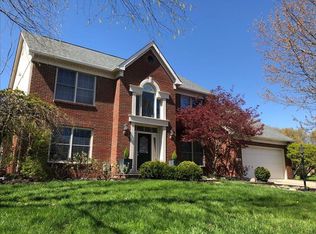 9136 Pointe Ct, Fishers, IN 46037