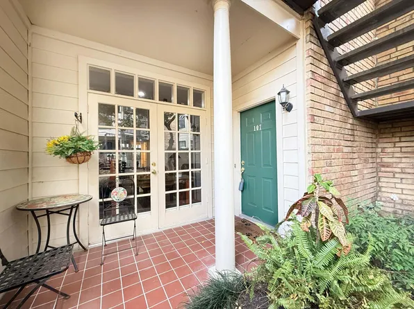 4000 Purdue St APT 107, Houston, TX 77005