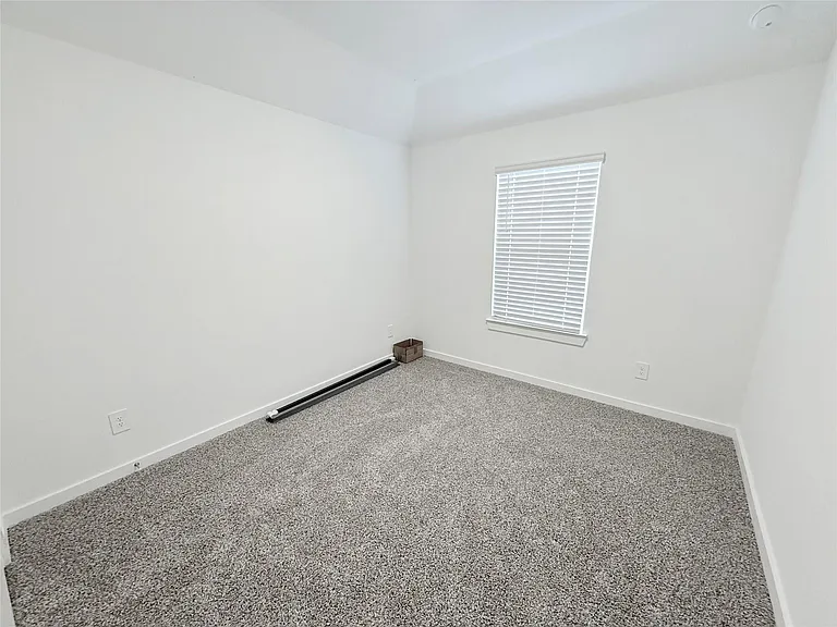 1609 Sunbend Ln — Photo 16