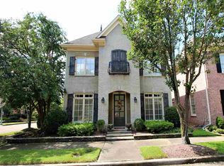 339 Park Manor Ln, Collierville, TN 38017