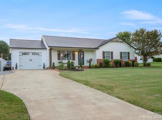 111 Jt Dr, Shelby, NC 28150