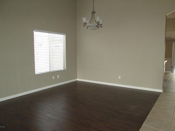 3rd image of 43157 W Hillman Dr