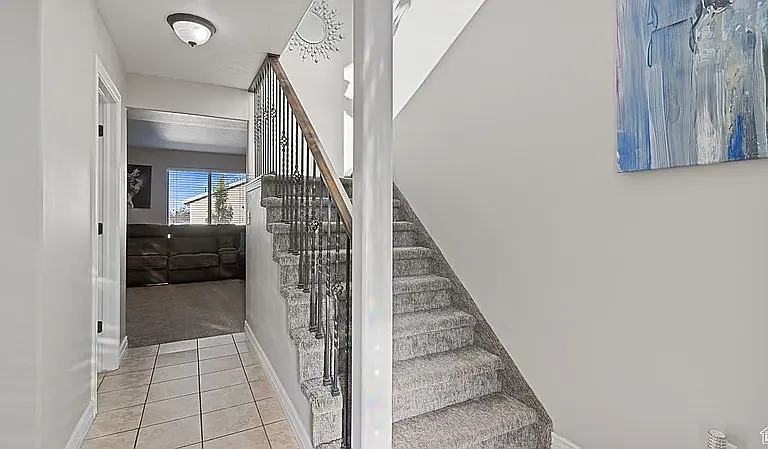 2077 N 1450 W — Photo 15
