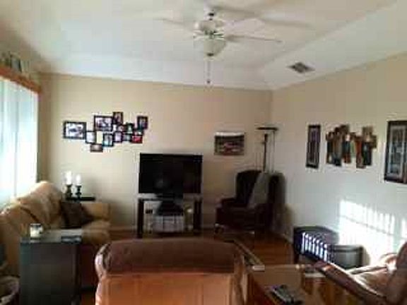 2nd image of 700 N Bentsen Palm Dr Lot 121