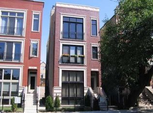 2233 N Leavitt St #3, Chicago, IL 60647