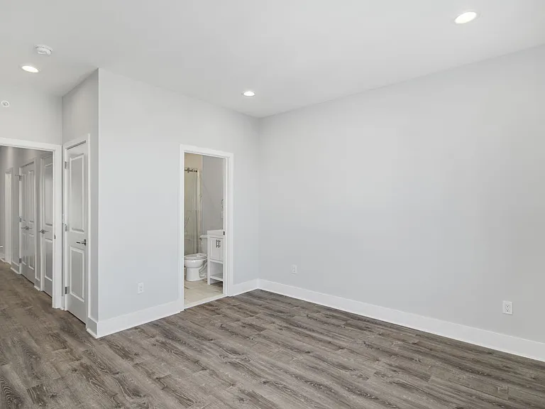 1302 N Marshall St #2 — Photo 29