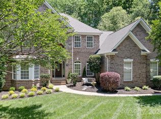7854 Shelter Cove Ln, Denver, NC 28037