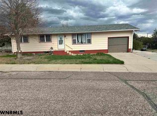 2080 Bonanza St, Gering, NE 69341