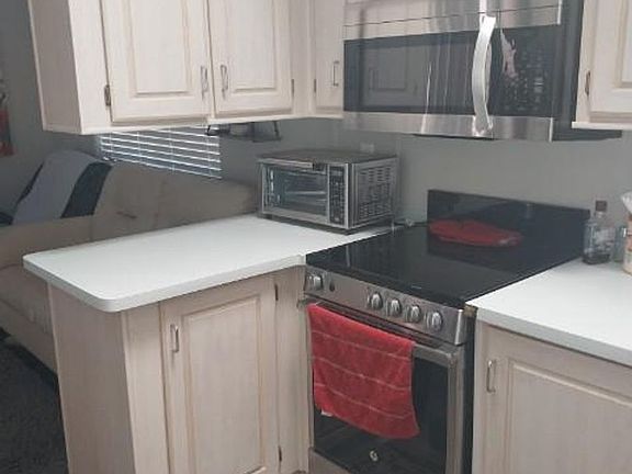4th image of 840 N Twin Lakes Dr #205