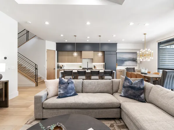 10077 Jakes Way, Truckee, CA 96161