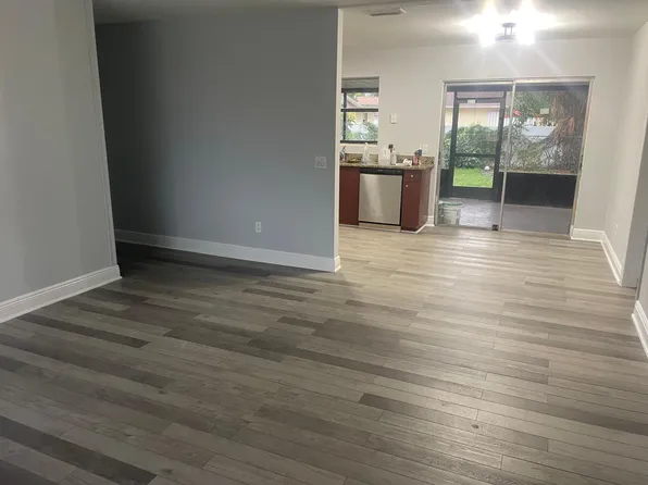 4862 Andros Dr, West Palm Beach, FL 33407
