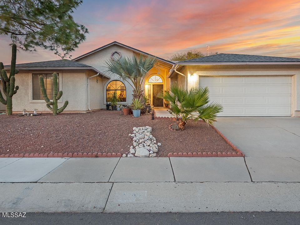 1st image of 2690 W Camino Del Deseo