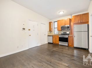 227 E 81st St APT 3R, New York, NY 10028