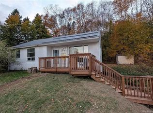 107 Sharkey St, Woodstock, NB E7M 2R1