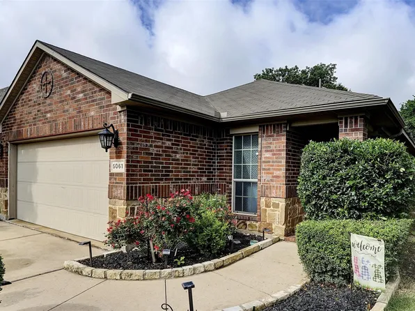 5061 Britton Ridge Ln, Fort Worth, TX 76179